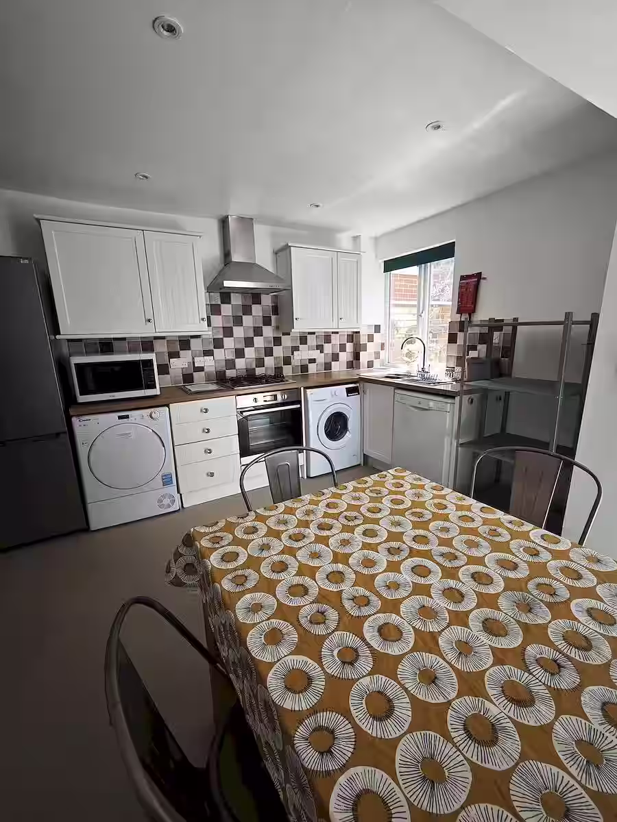 2 Longbrook Terrace, Exeter, DEVON EX4 4EU photograph