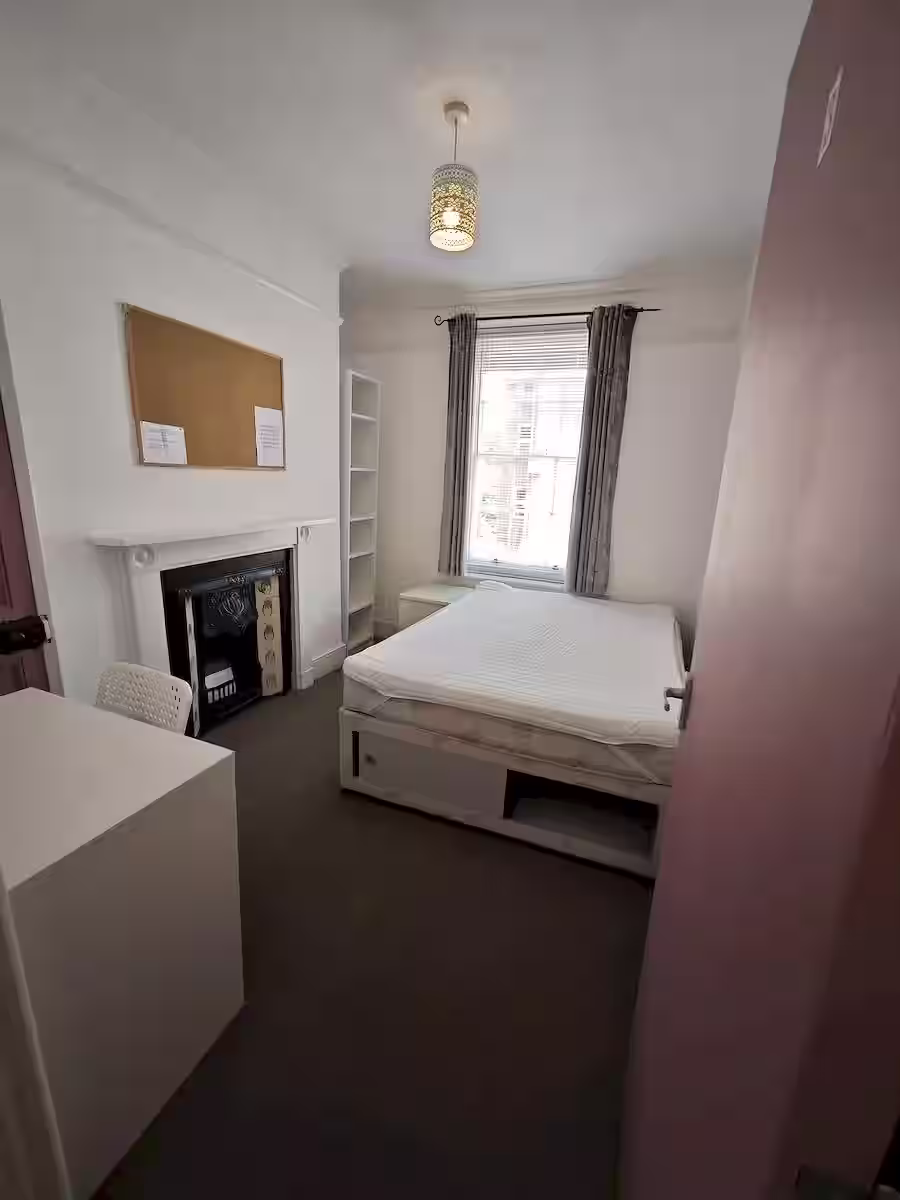 2 Longbrook Terrace, Exeter, DEVON EX4 4EU photograph 8