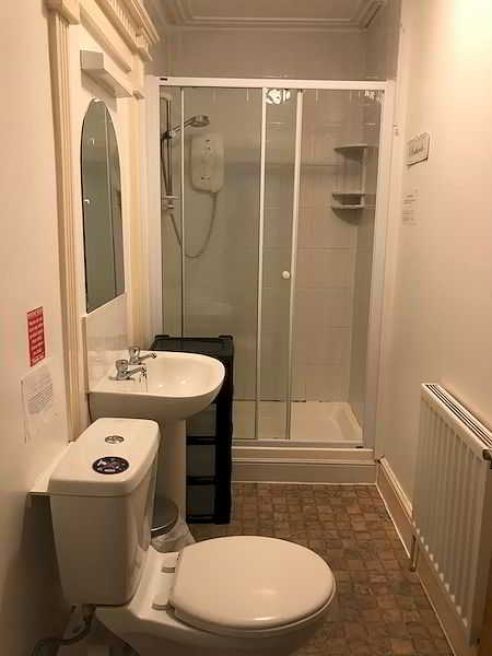 3 Hillside Avenue, Exeter, DEVON EX4 4NW photograph 7