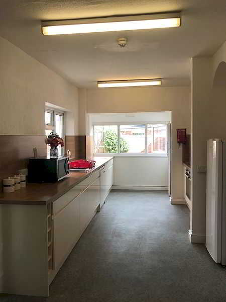 59 Old Tiverton Road, Exeter, DEVON EX4 6NG photograph