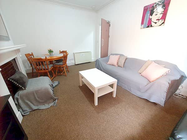 69 Old Tiverton Road, Exeter, DEVON EX4 6NG photograph 11