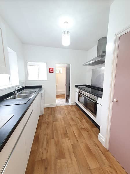 69 Old Tiverton Road, Exeter, DEVON EX4 6NG photograph 14