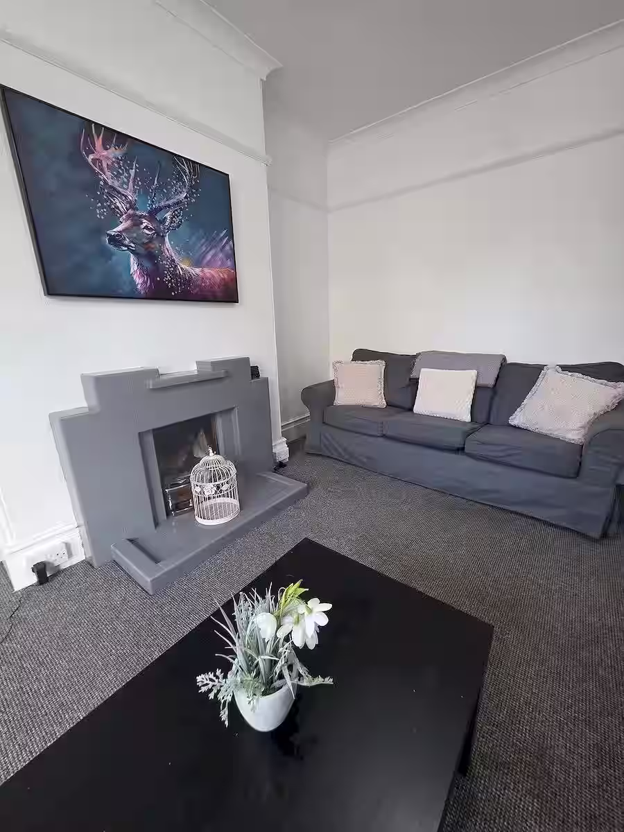 75 Howell Road, Exeter, DEVON EX4 4LZ photograph 3
