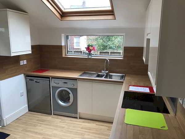 75 Howell Road, Exeter, DEVON EX4 4LZ photograph 2