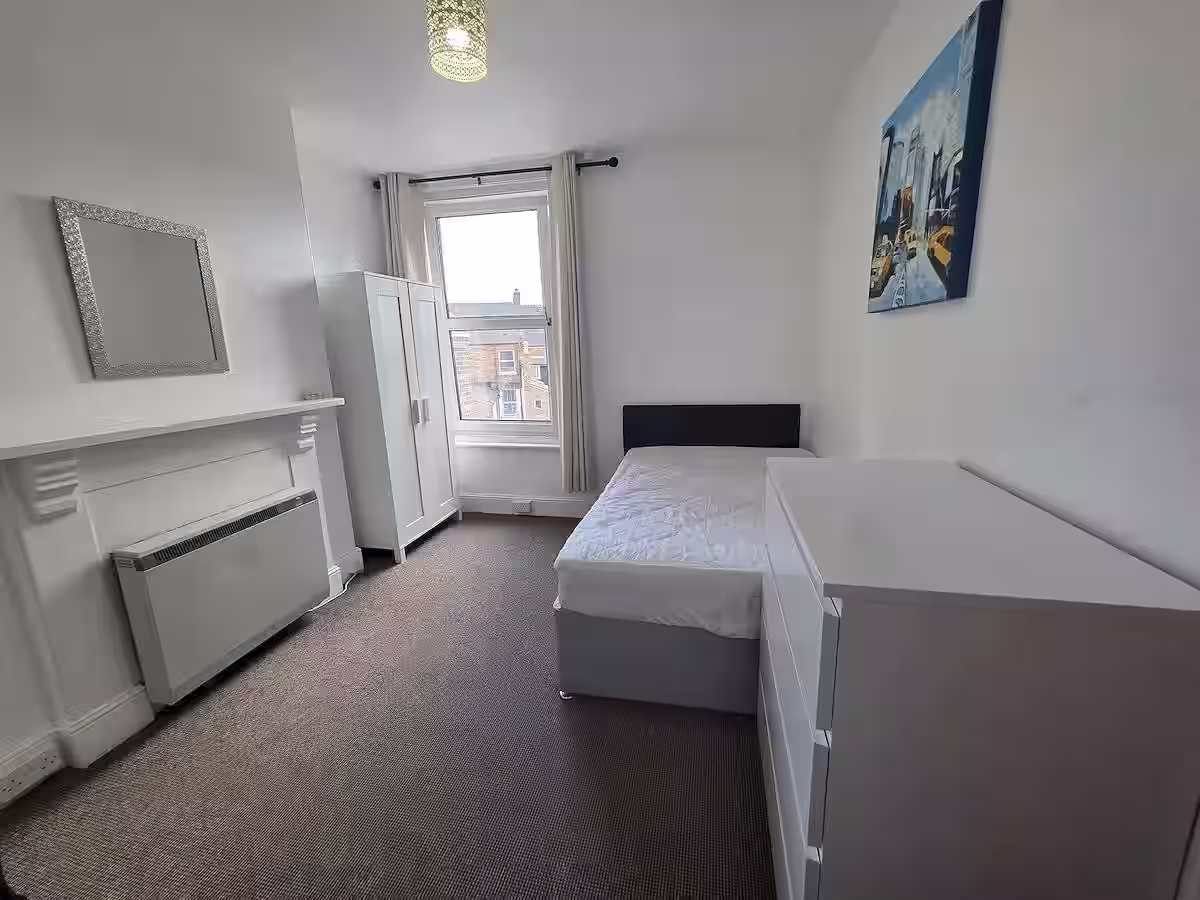 75 Howell Road, Exeter, DEVON EX4 4LZ photograph 12