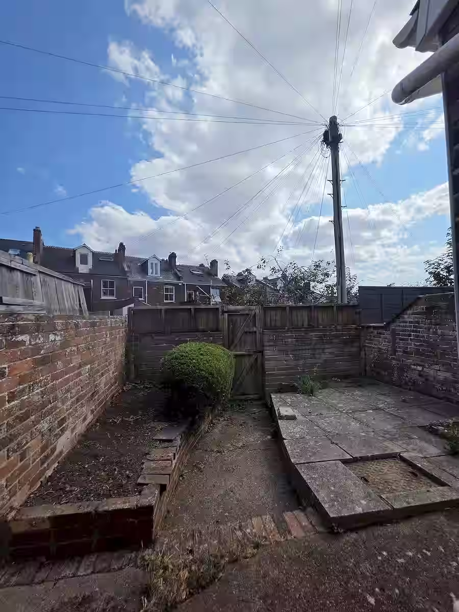75 Howell Road, Exeter, DEVON EX4 4LZ photograph 14