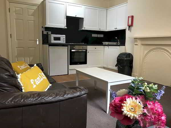 Ground Floor Flat 1, 48 Old Tiverton Road, Exeter, DEVON EX4 6NG photograph