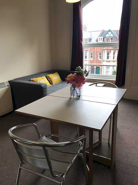 Flat 2, 48 Old Tiverton Road, Exeter, DEVON EX4 6NG photograph