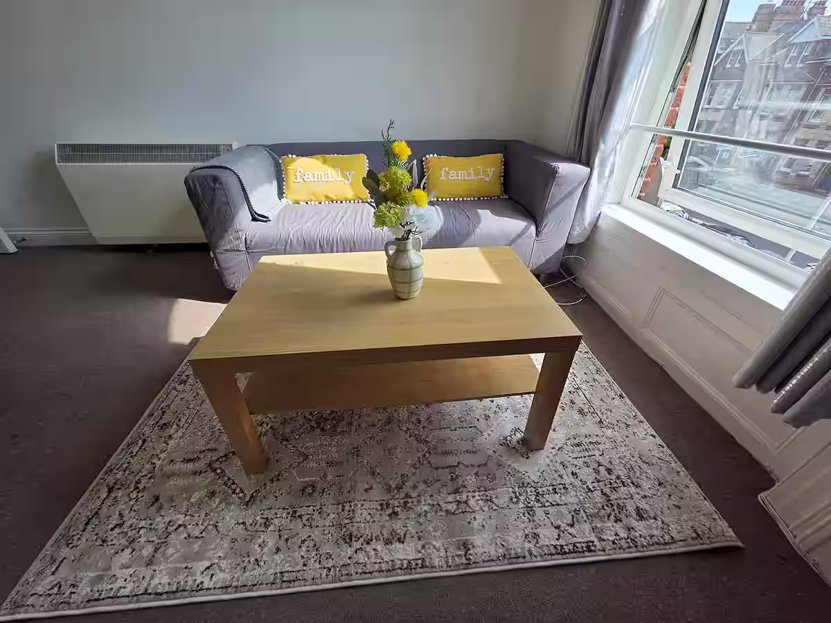 Flat 2, 48 Old Tiverton Road, Exeter, DEVON EX4 6NG photograph 3