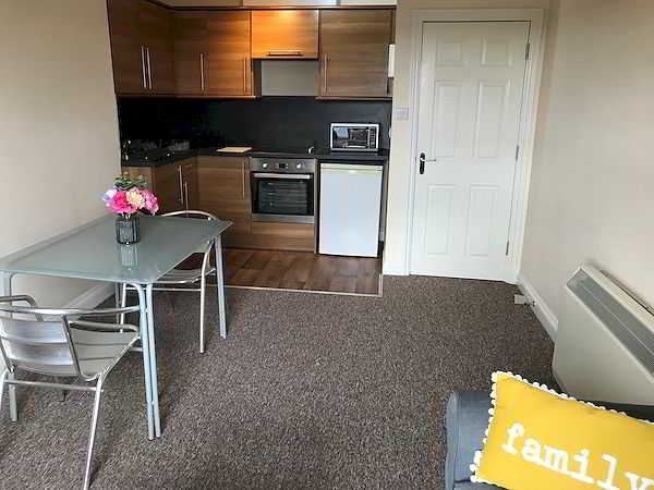 Flat 3, 48 Old Tiverton Road, Exeter, DEVON EX4 6NG photograph