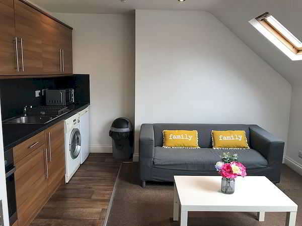 Flat 4, 48 Old Tiverton Road, Exeter, DEVON EX4 6NG photograph