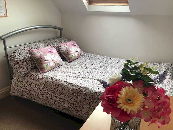 Flat 4, 48 Old Tiverton Road, Exeter, DEVON EX4 6NG photograph 6